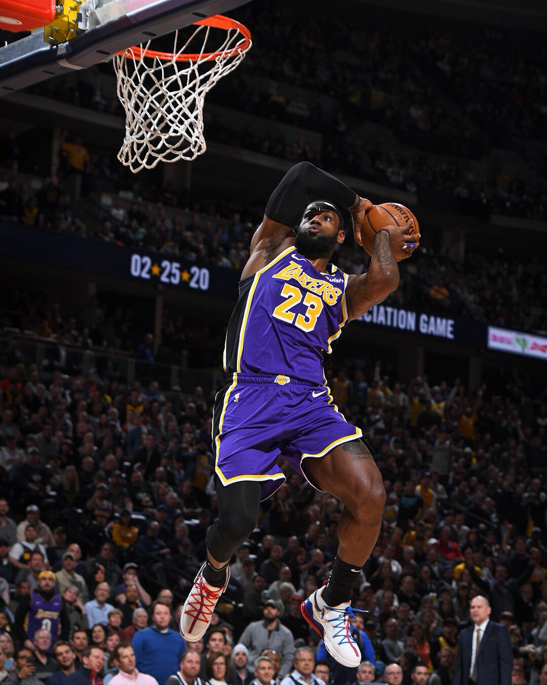 在这个以速 在这个以速