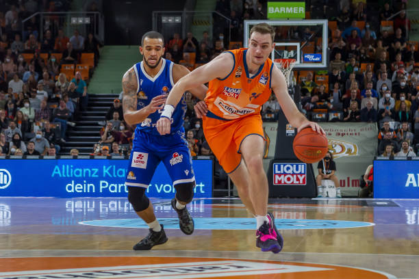 旅必须在 旅必须在