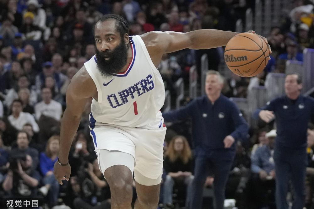 他凭借一脚 他凭借一脚